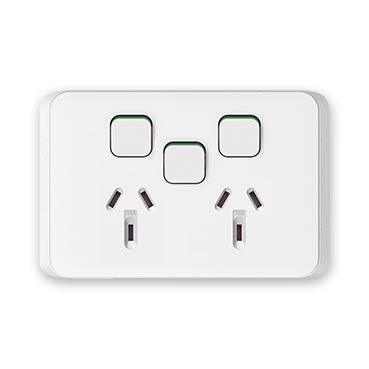 Clipsal Iconic Double Powerpoint 10A + Extra Blank Switch - 3025XUA-VW