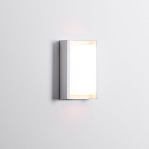 Nepean White LED Wall Light - HV3668T-WHT