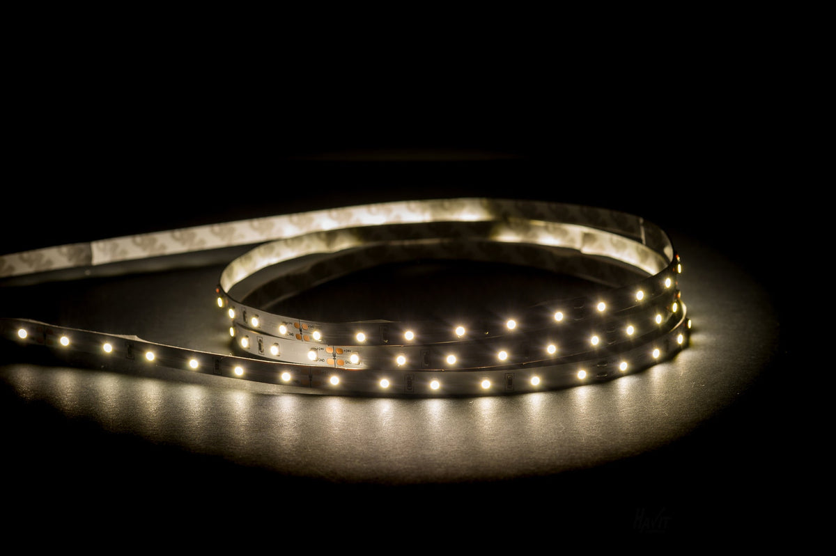 4.8w 24v DC IP20 LED Strip 5500k - HV9722-IP20-64-5K-30M