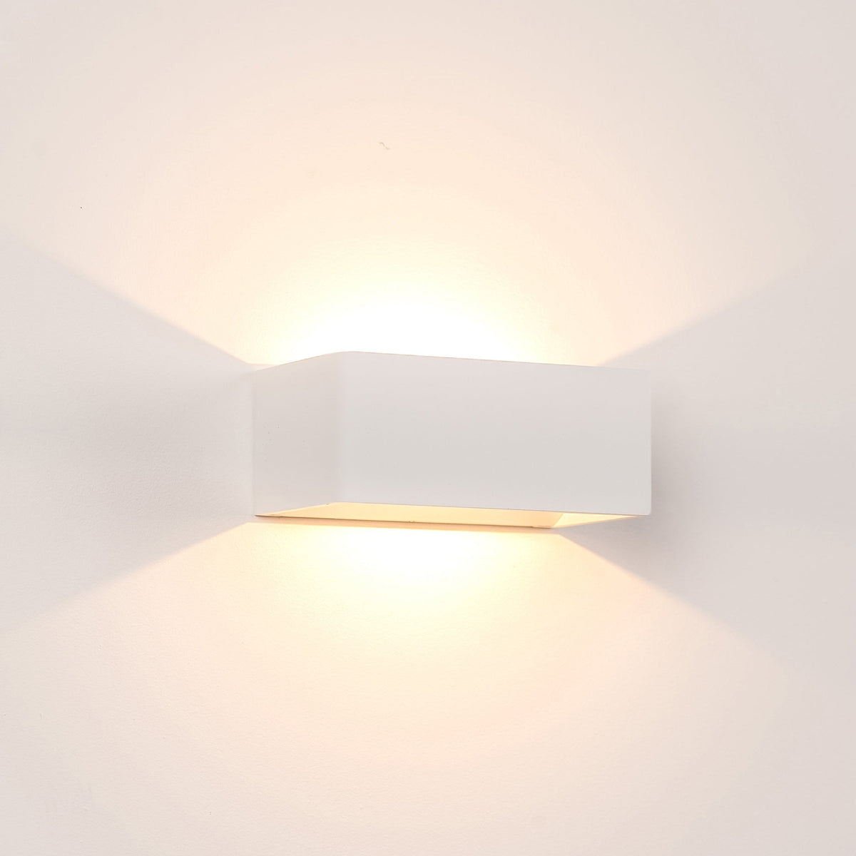 Mia White TRI Colour Up & Down LED Wall Light - HV3665T-WHT