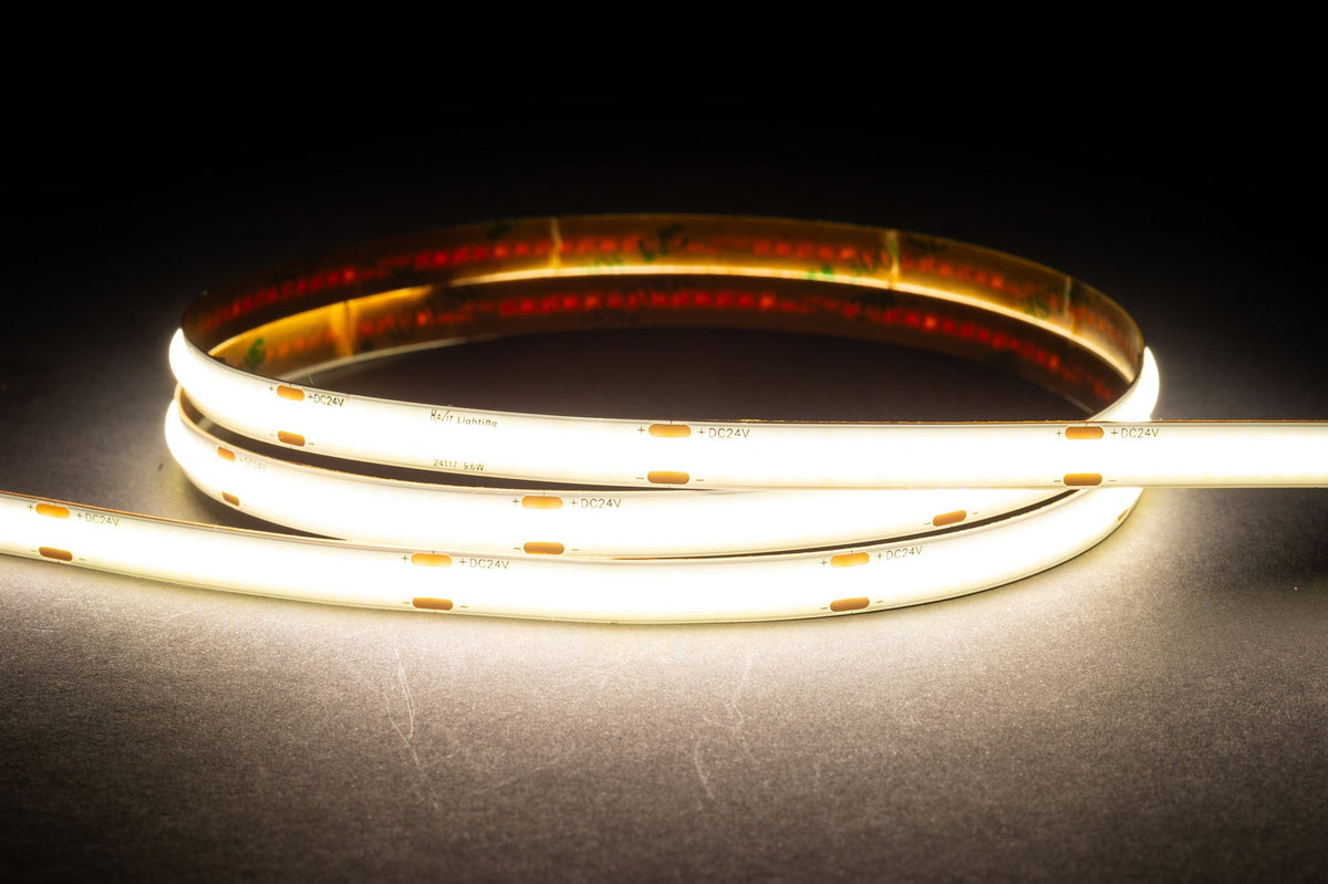 9.6w IP20 24v DC 5500K COB Dotless LED Strip - HV9761-IP20-320-5K