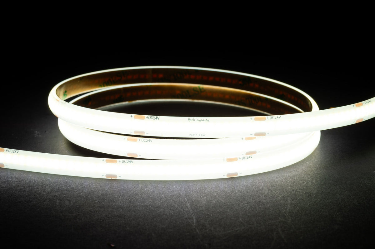 4.8w IP54 24v DC 5500K COB Dotless LED Strip - HV9760-IP54-320-5K